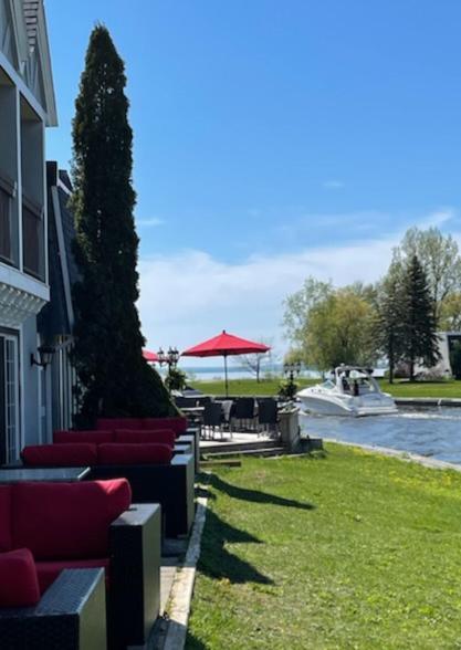 Lagoon City Pier One Resort Esterno foto